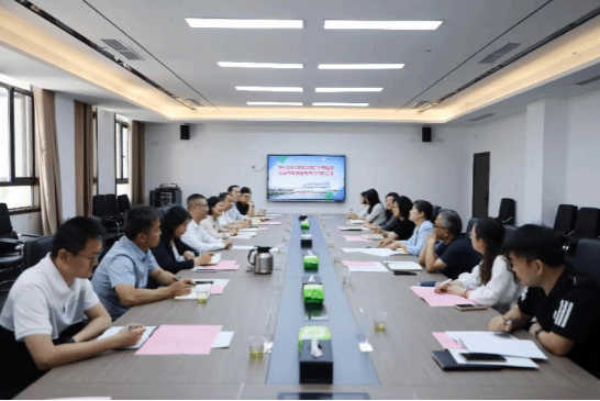 河南物流职业学院、河南省中华职业教育社、河南省物流协会赴我校考察交流