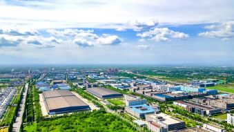 山东莱州三方联建百万千瓦级钙钛矿产业集群；广东发展林业经济打造八大林业产业集群；青海海东聚力打造千亿级算力产业集群